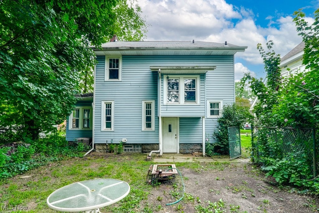 382 Cornell Street Akron, OH 44310 - Photo 23 of 25