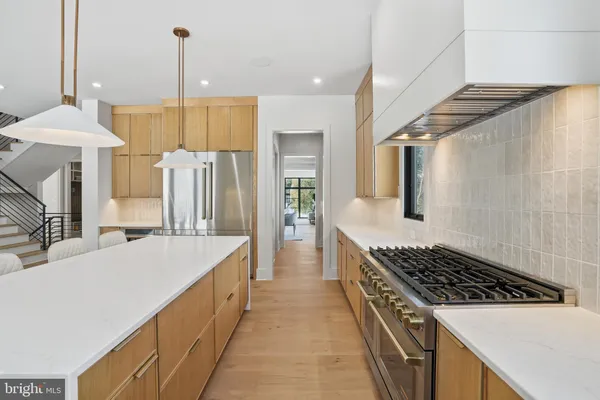 $2,599,999 | 2107 Greenwich Street, Falls Church, VA 22043