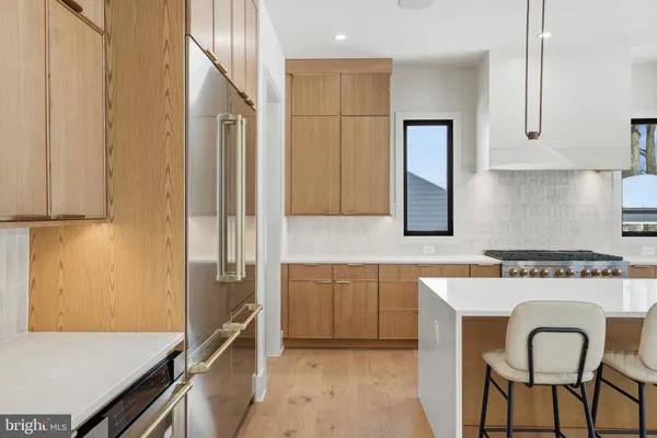 $2,599,999 | 2107 Greenwich Street, Falls Church, VA 22043