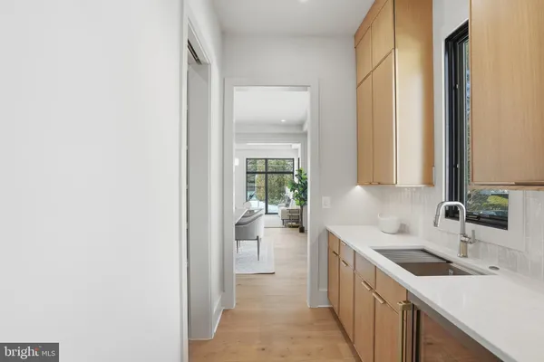 $2,599,999 | 2107 Greenwich Street, Falls Church, VA 22043