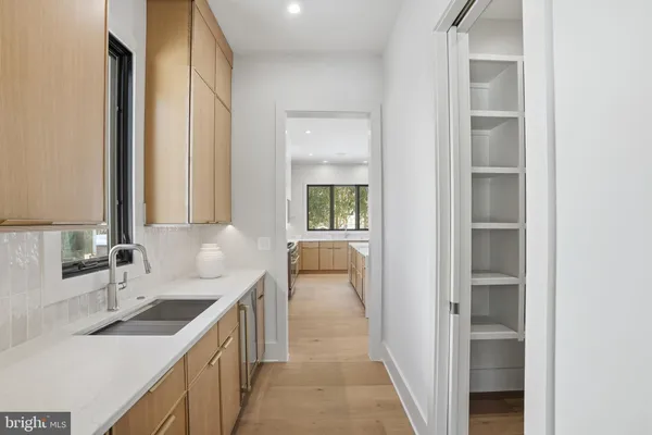 $2,599,999 | 2107 Greenwich Street, Falls Church, VA 22043