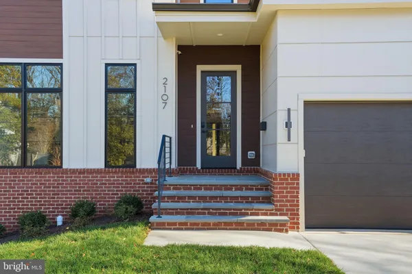 $2,599,999 | 2107 Greenwich Street, Falls Church, VA 22043