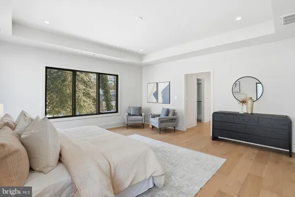 $2,599,999 | 2107 Greenwich Street, Falls Church, VA 22043