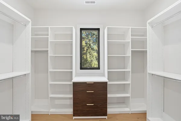 $2,599,999 | 2107 Greenwich Street, Falls Church, VA 22043