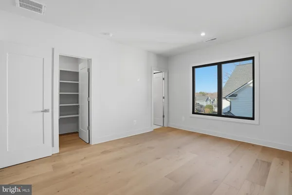 $2,599,999 | 2107 Greenwich Street, Falls Church, VA 22043