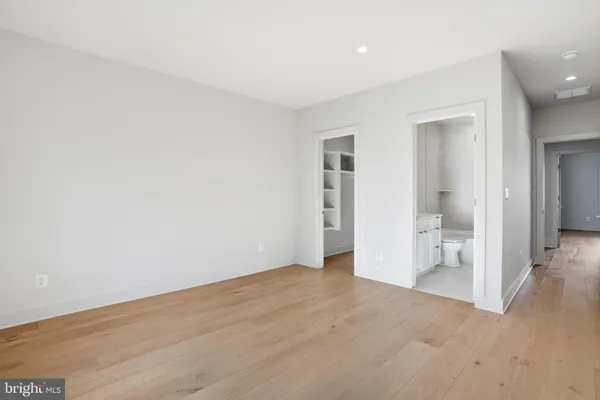 $2,599,999 | 2107 Greenwich Street, Falls Church, VA 22043