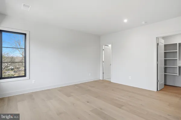 $2,599,999 | 2107 Greenwich Street, Falls Church, VA 22043