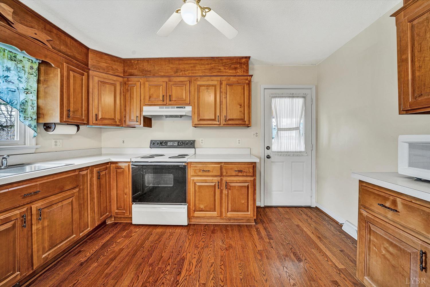 2669 Nester Road Thaxton, VA 24174 - Photo 11 of 47