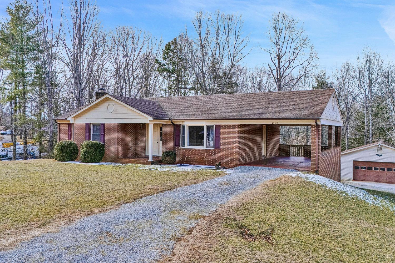 2669 Nester Road Thaxton, VA 24174 - Photo 2 of 47