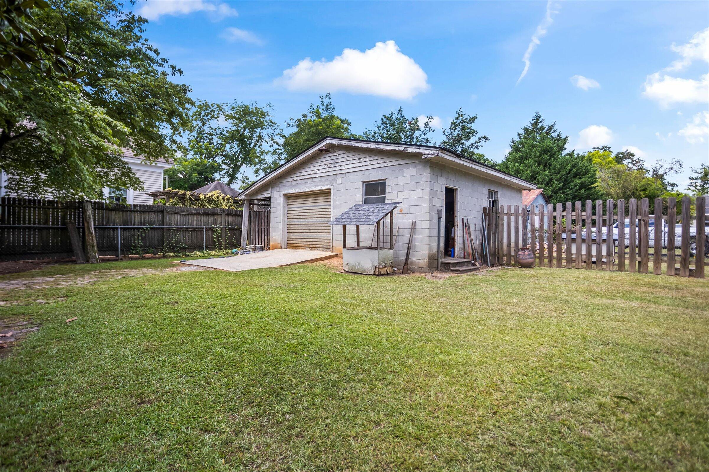 818 Calhoun Street Johnston, SC 29832 - Photo 45 of 49
