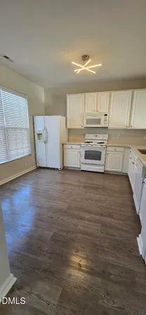 $1,725 | 8519 Mt Valley Lane, Raleigh, NC 27613