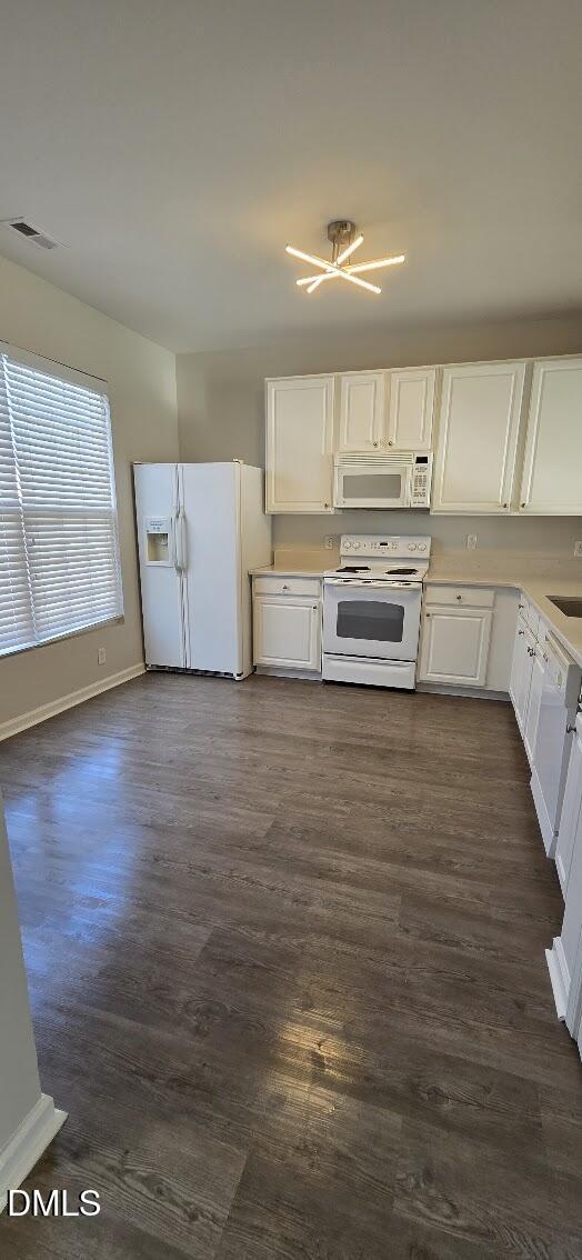 8519 Mt Valley Lane Raleigh, NC 27613 - Photo 7 of 20 20260220_164215