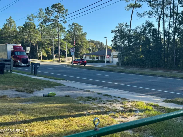 a view of house with outdoor space