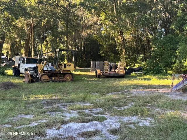 $375,000 | 301 Northeast US Highway 301, Waldo, FL 32694