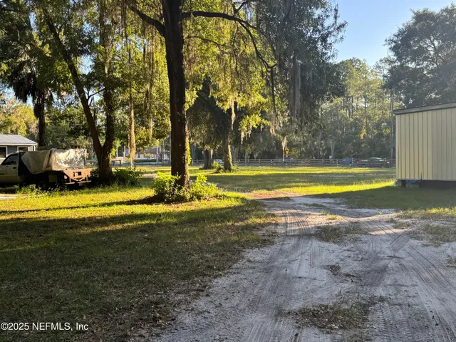 $375,000 | 301 Northeast US Highway 301, Waldo, FL 32694