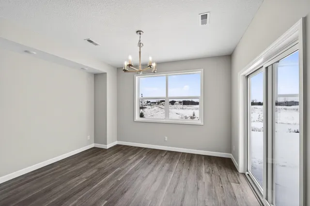 $424,900 | 1419 Victory Lane Northeast, Isanti, MN 55040