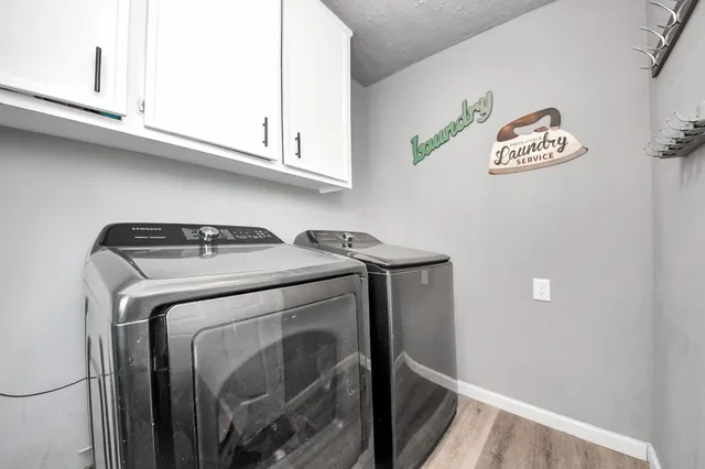 $318,000 | 10119 Sageglow Drive, Houston, TX 77089