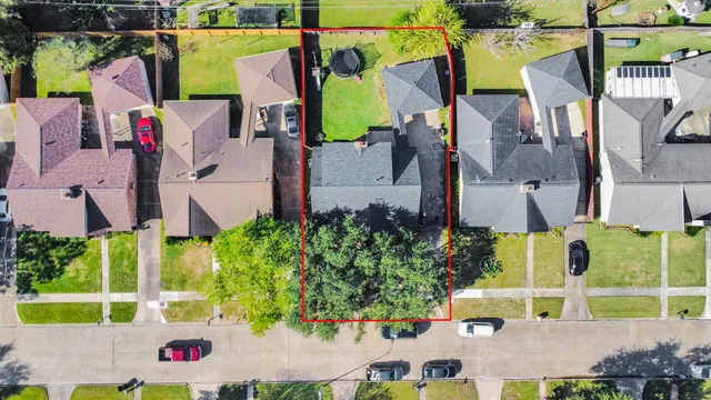 $318,000 | 10119 Sageglow Drive, Houston, TX 77089