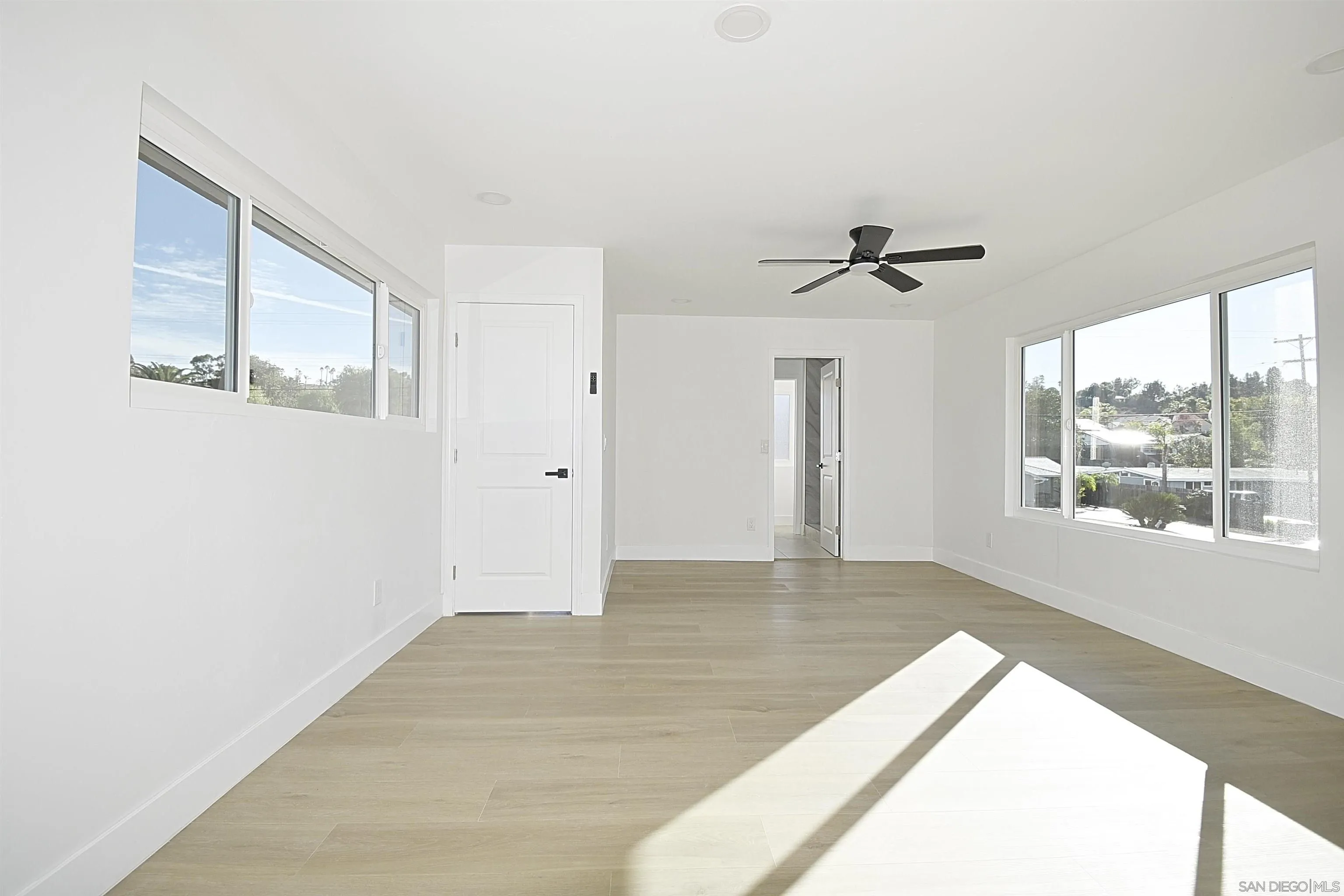 13752 Frame Road Poway, CA 92064 - Photo 16 of 50