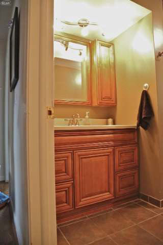 4446 Stoney Ridge Road Flint, MI 48507 - Photo 7 of 16 21120994-6.JPG