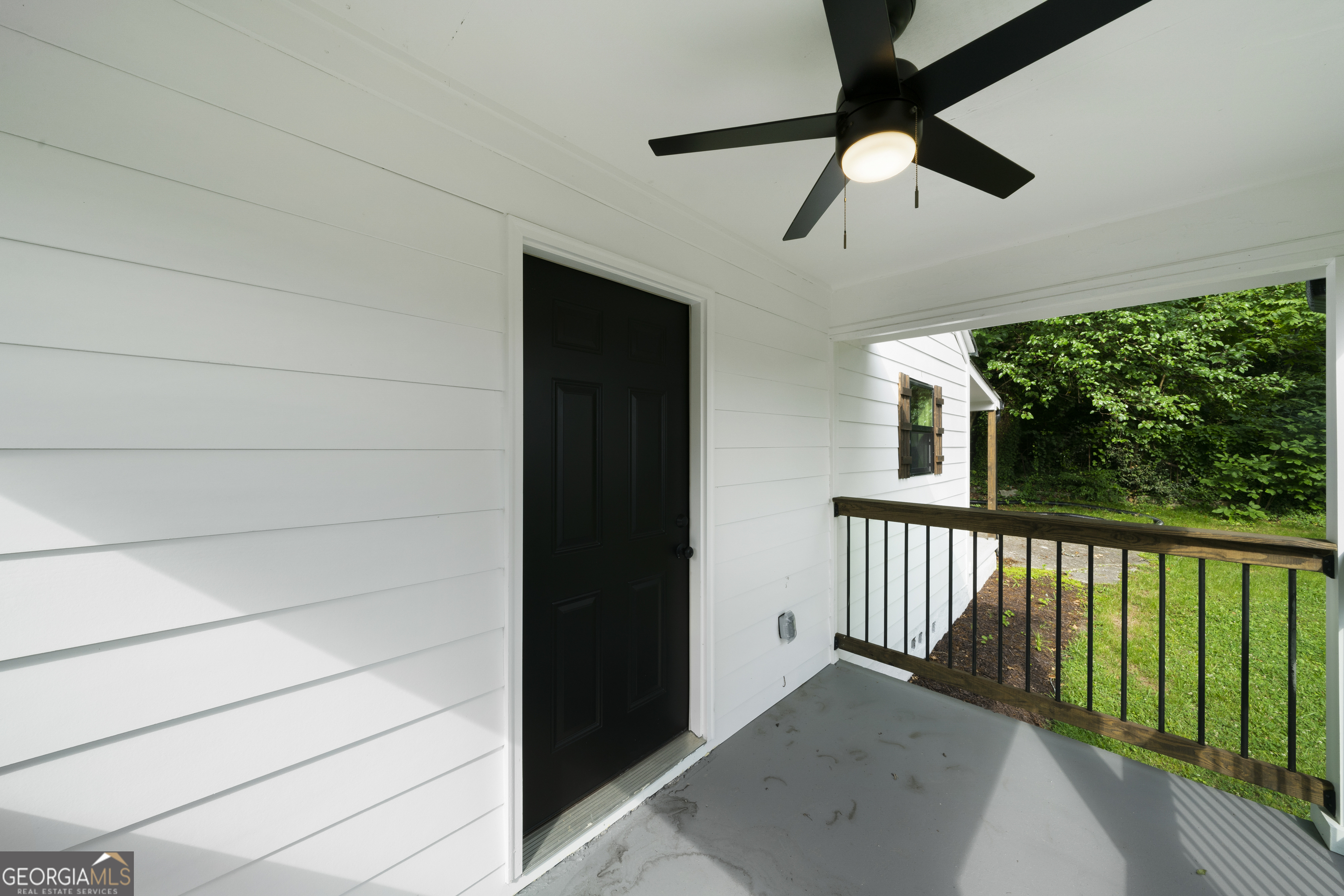 515 Harper Avenue Southwest Rome, GA 30161 - Photo 5 of 17 a view of balcony