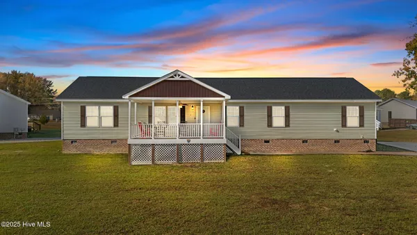 $299,000 | 415 Pineridge Road, Roanoke Rapids, NC 27870