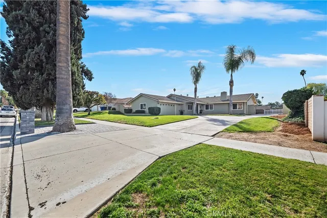 $897,000 | 2656 Maude Street, Riverside, CA 92506
