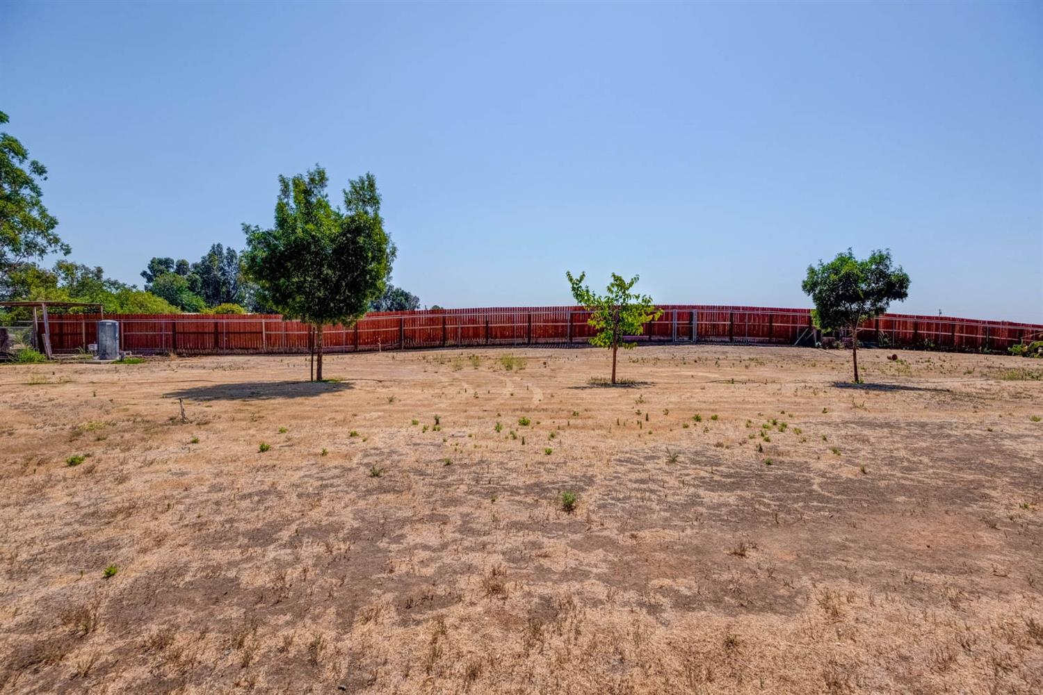 20433 Brightwood Road Madera, CA 93638 - Photo 22 of 29 Gallery Image 22