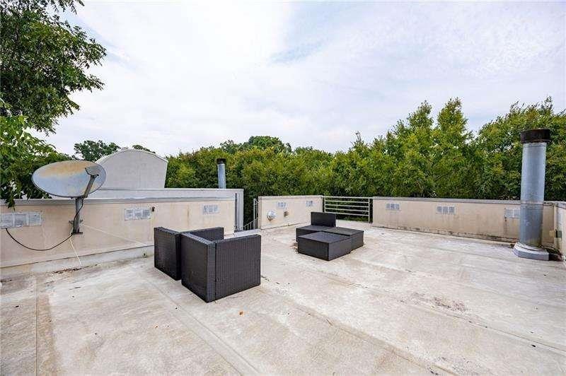 2176 Millennium Way Atlanta, GA 30319 - Photo 15 of 16 a roof view