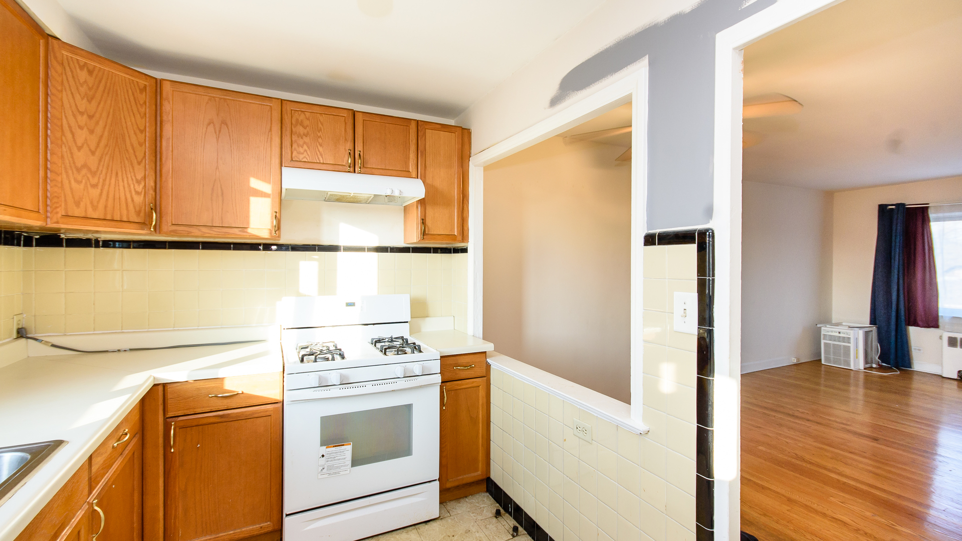 1106 North Harlem Avenue, Unit 3 River Forest, IL 60305 - Photo 8 of 18