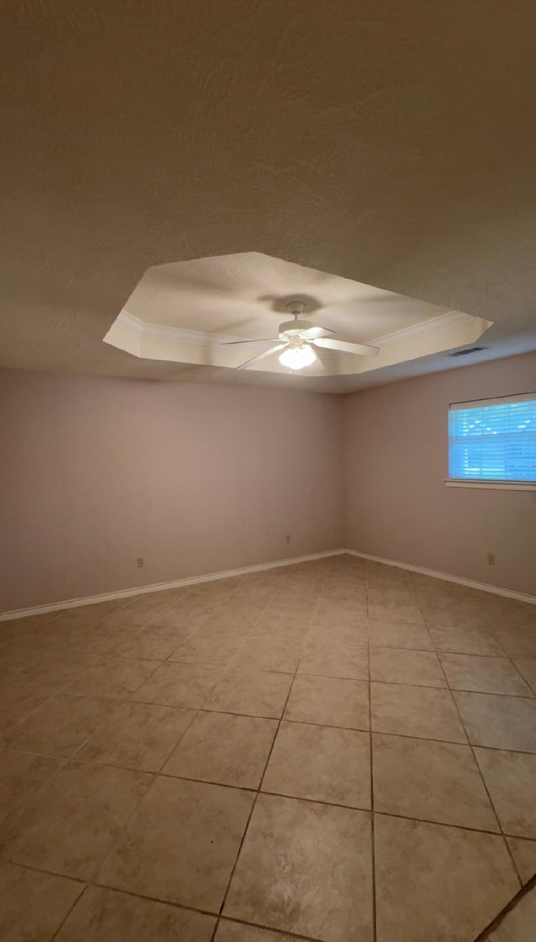 4665 Glen Oaks Circle Beaumont, TX 77708 - Photo 9 of 20 a view of kitchen