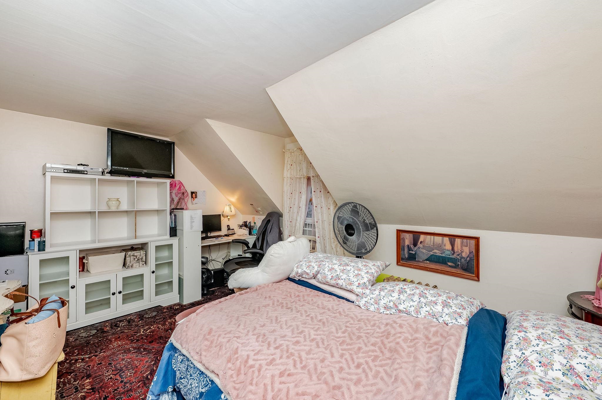 15 Linden Street Rochester, NH 03867 - Photo 15 of 23