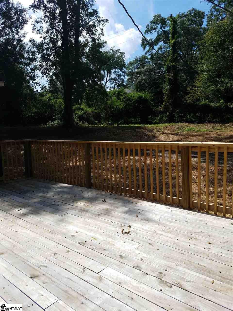 226 Brookside Road Spartanburg, SC 29301 - Photo 32 of 33 Gallery Image 32