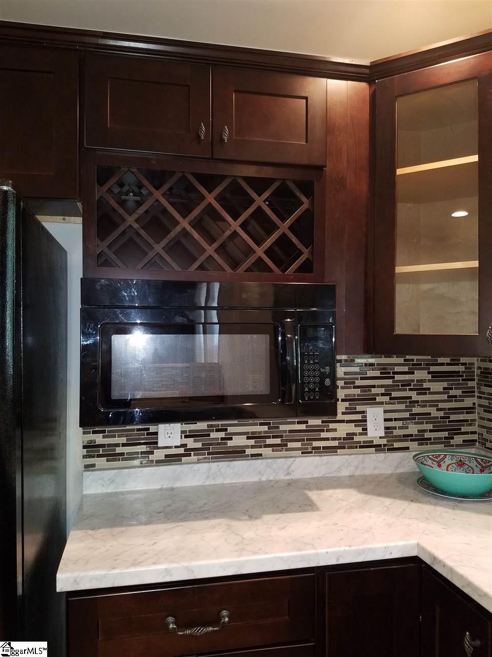 226 Brookside Road Spartanburg, SC 29301 - Photo 8 of 33 Gallery Image 8