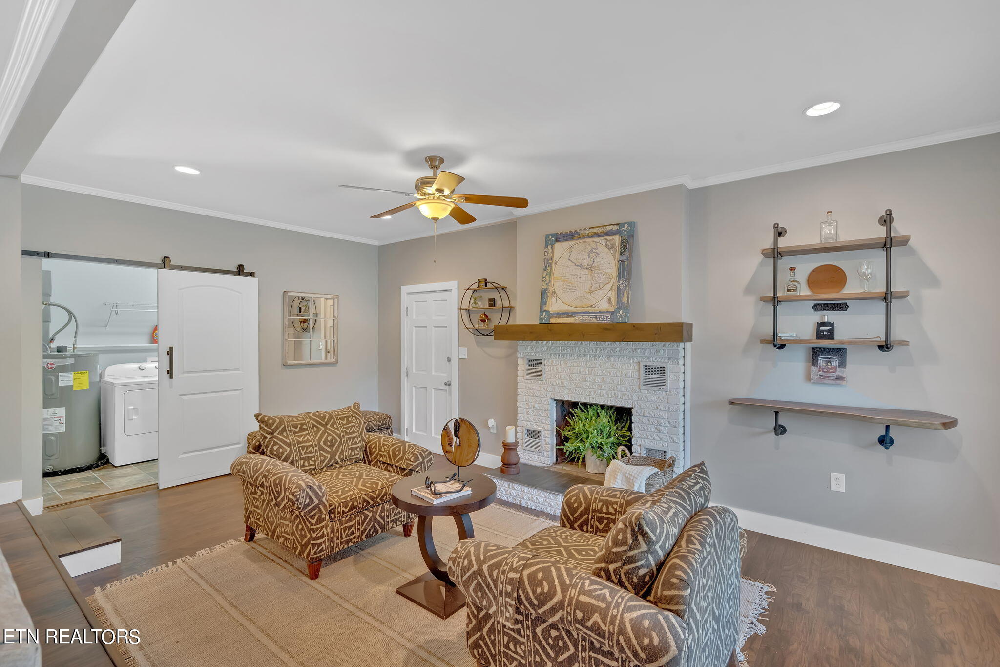 3009 Walridge Road Knoxville, TN 37921 - Photo 8 of 39 Fireplace