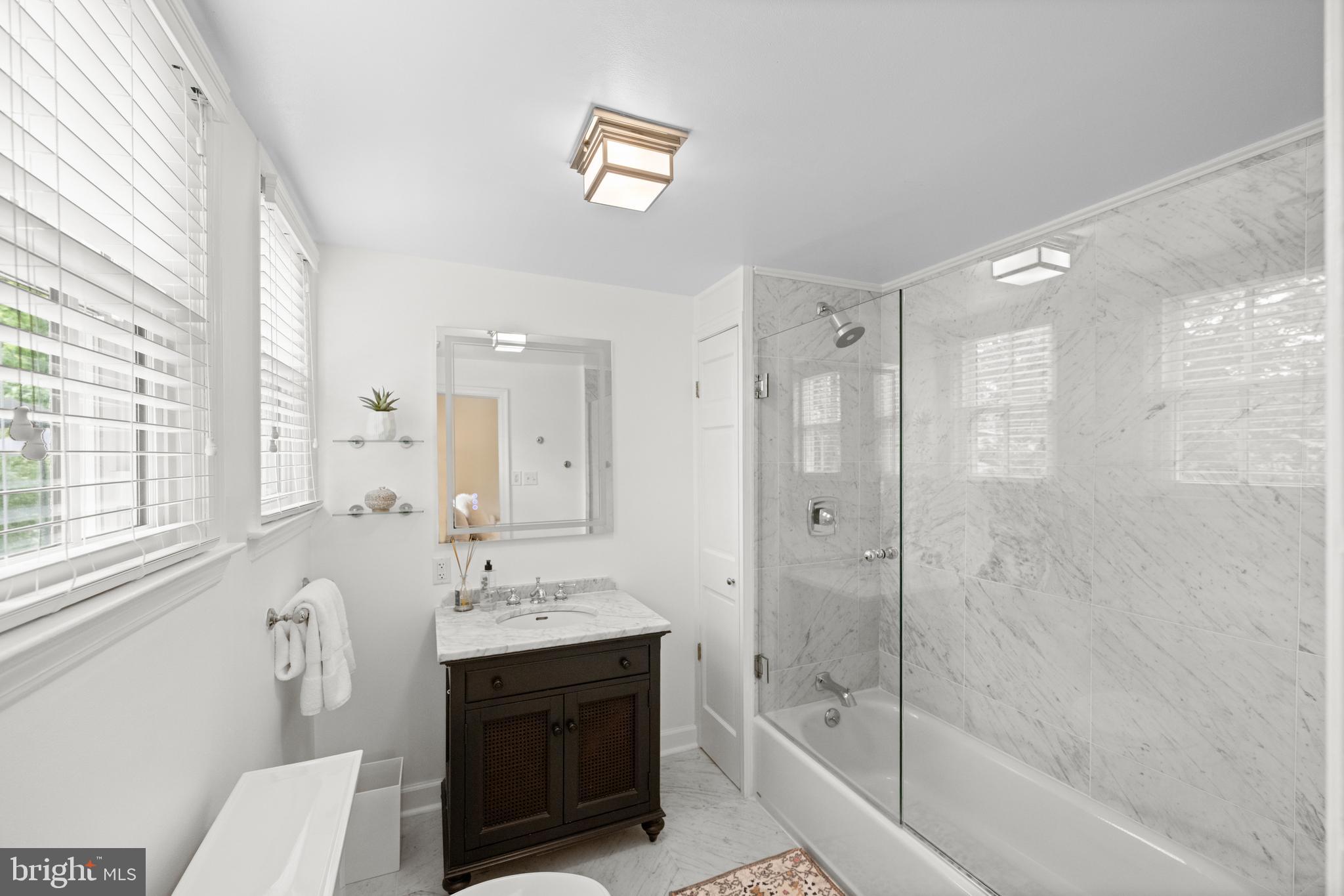 141 Sproul Road Villanova, PA 19085 - Photo 22 of 52 1st Floor Ensuite