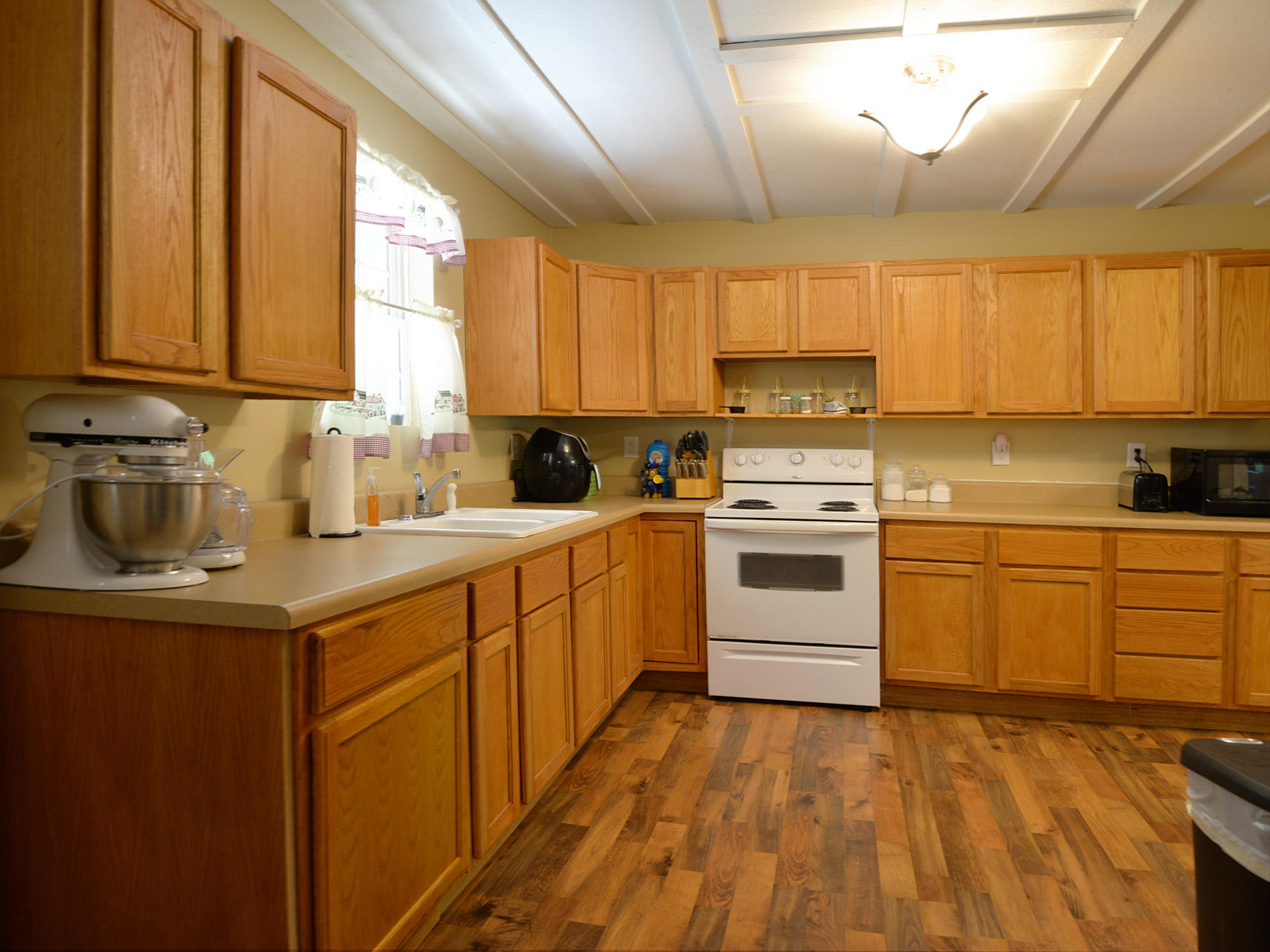 8640 Pedigo Road Powell, TN 37849 - Photo 8 of 15 8640 Pedigo 9