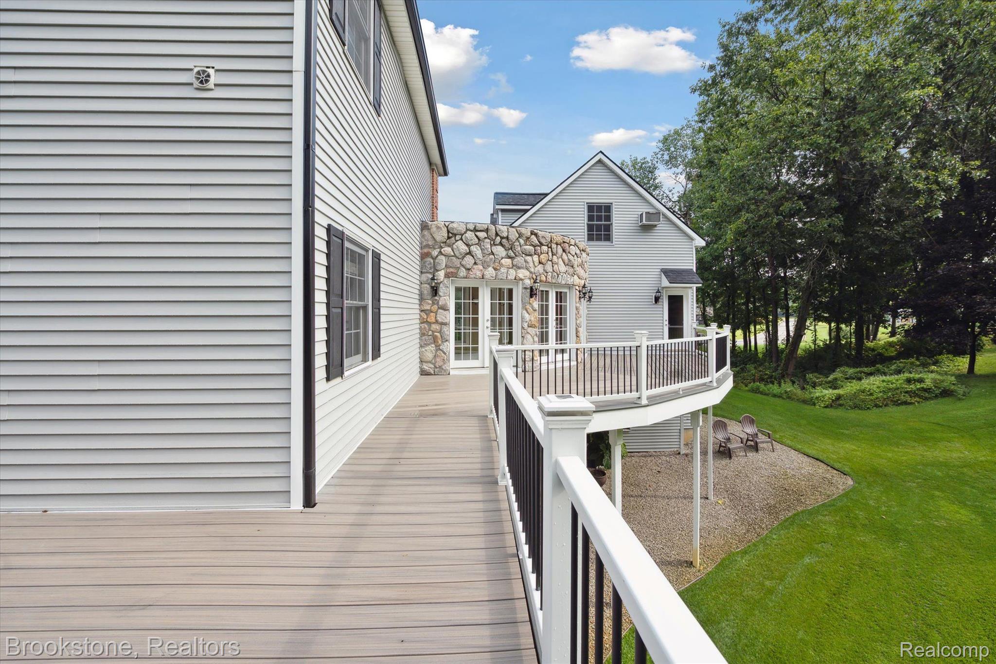 2307 Sundance Ridge Howell, MI 48843 - Photo 27 of 86 Gallery Image 27
