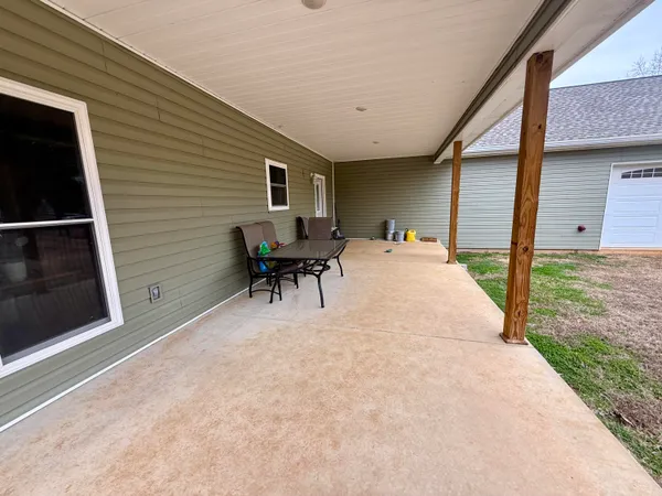 $384,900 | 153 Windstone Drive, Trenton, GA 30752