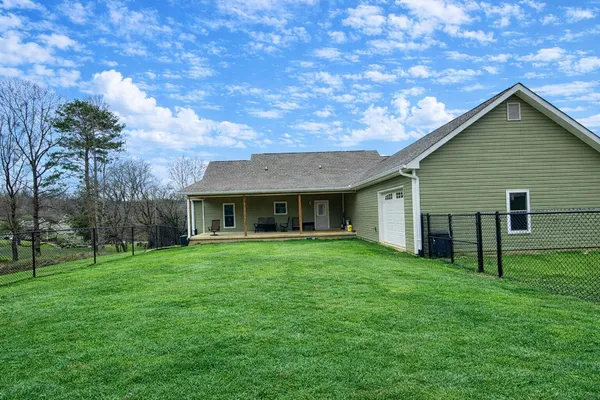 $384,900 | 153 Windstone Drive, Trenton, GA 30752