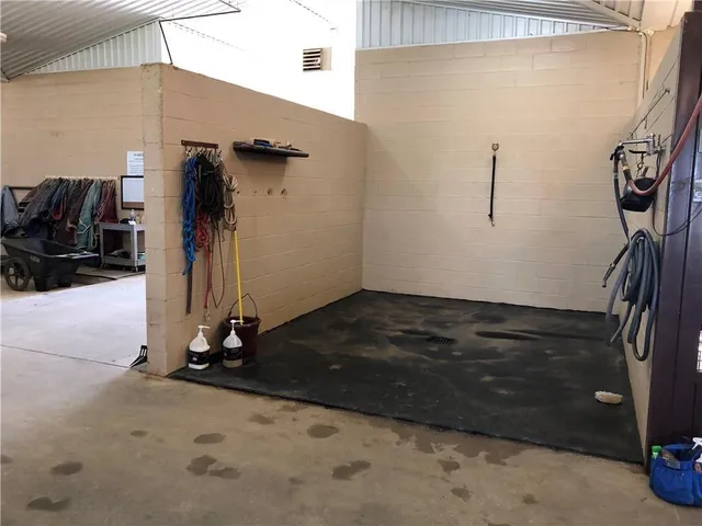 $12,000,000 | 1000-1019 Spring Hill Road, Aubrey, TX 76227