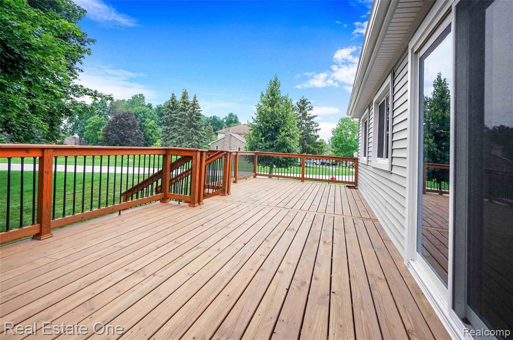 1645 Fielding Drive Rochester Hills, MI 48307 - Photo 30 of 32