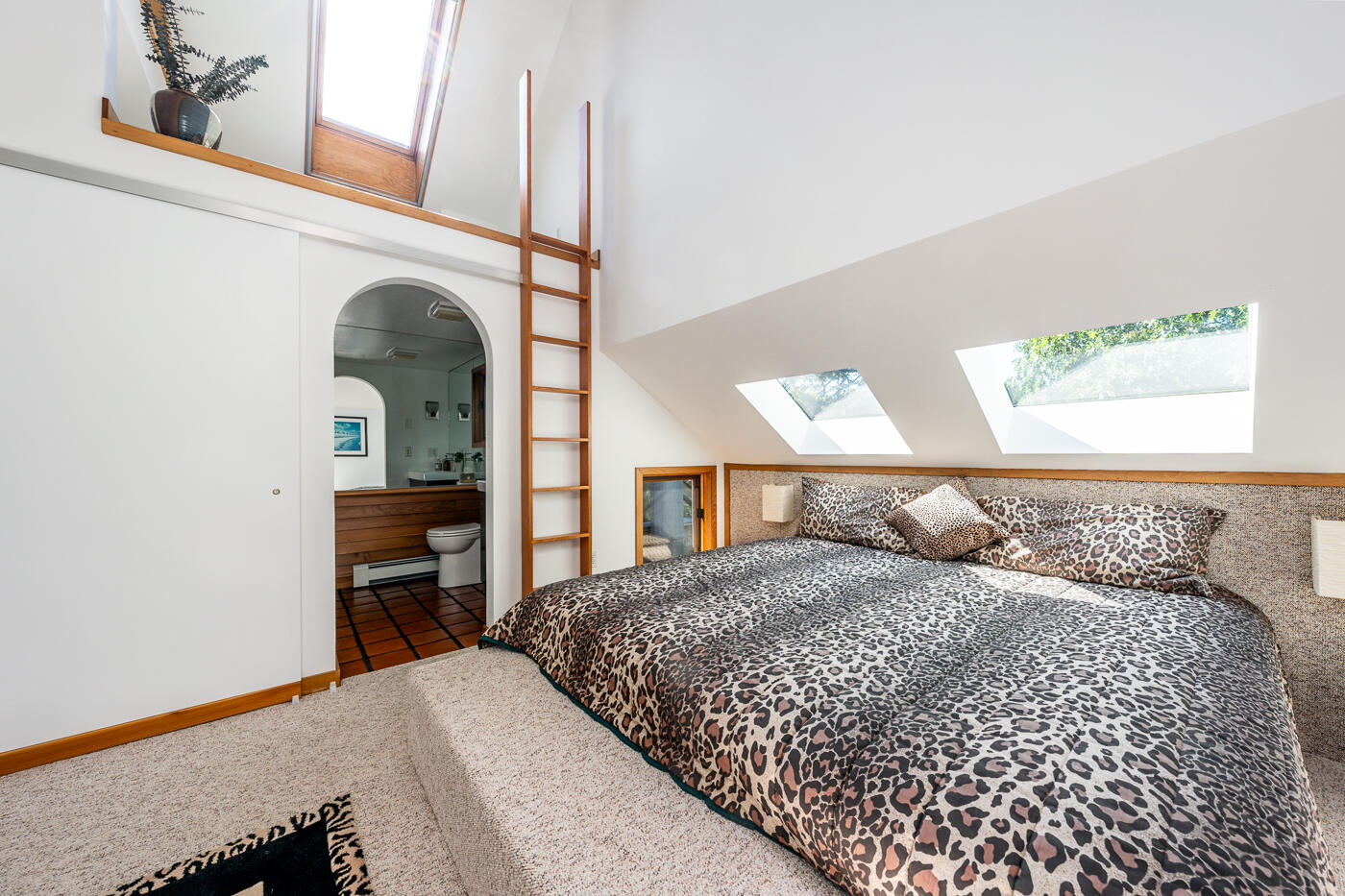 256 Browns Neck Road Wellfleet, MA 02667 - Photo 28 of 66 3rdbedroom3