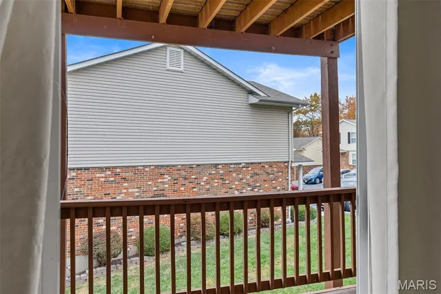 $144,900 | 763 Delray Drive, Unit I, St. Peters, MO 63376