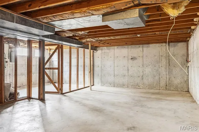 $144,900 | 763 Delray Drive, Unit I, St. Peters, MO 63376