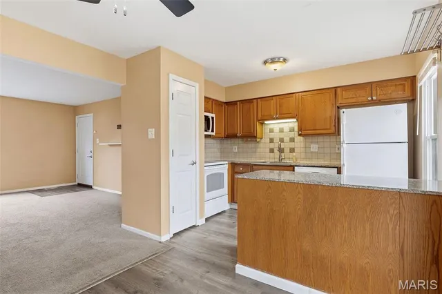 $144,900 | 763 Delray Drive, Unit I, St. Peters, MO 63376
