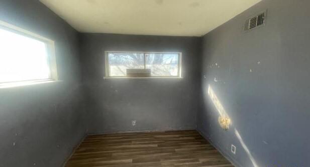 4604 Reed Street Fort Worth, TX 76119 - Photo 14 of 20 Gallery Image 14