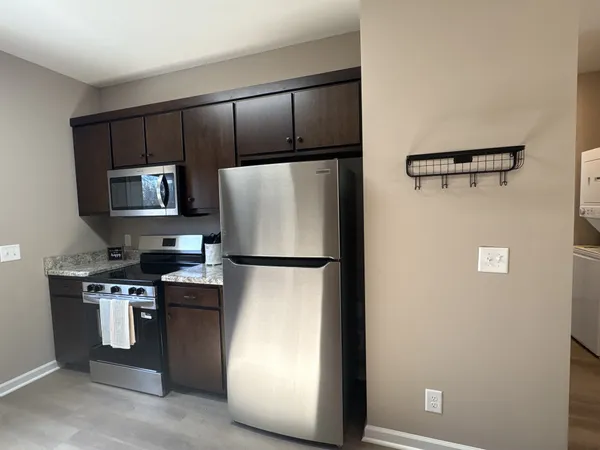 $1,200 | 404 Cedar Lane, Unit 12, Tullahoma, TN 37388