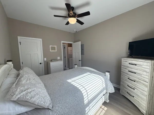 $1,200 | 404 Cedar Lane, Unit 12, Tullahoma, TN 37388