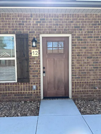 $1,200 | 404 Cedar Lane, Unit 12, Tullahoma, TN 37388